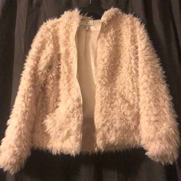 Light pink faux fur jacket - Picture 4 of 7